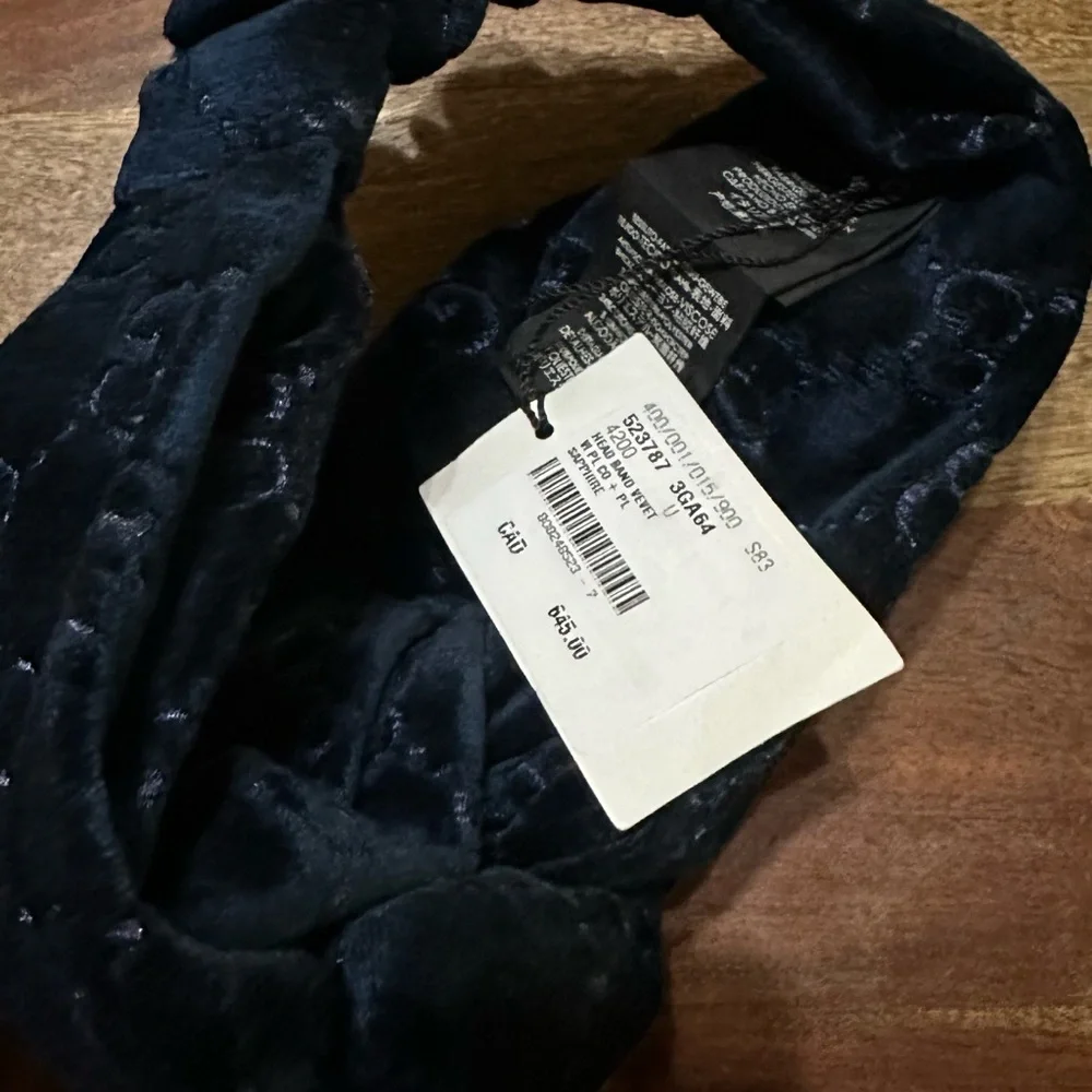 Gucci GG Velvet Headband - Picture 15 of 16